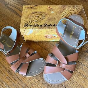 NEW Sun-San Salt Water Sandals Woman's 10